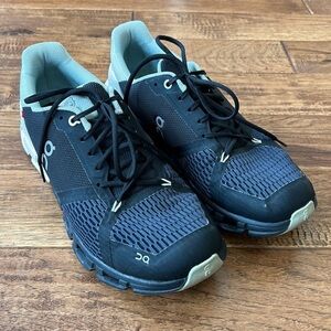 On Cloud shoes size 10